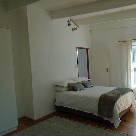 Zen Guesthouse Jeffreys Bay Exterior foto